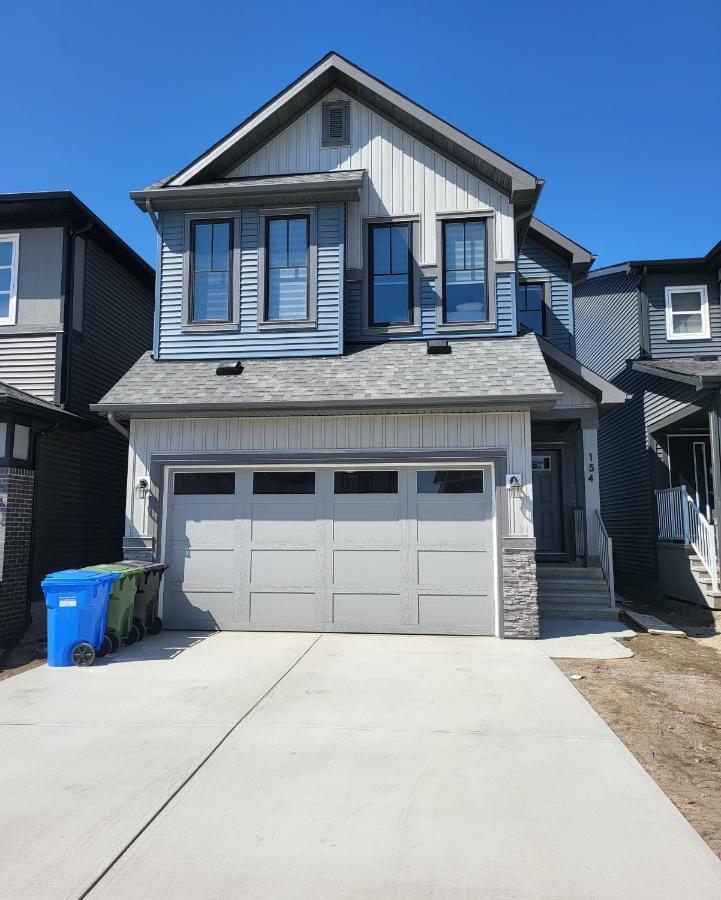 Luxury Suite In Calgary Nw エクステリア 写真